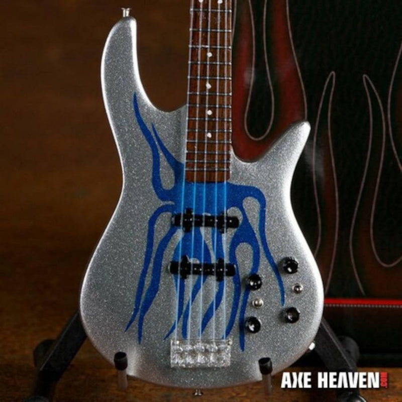 METALLICA - 官方 Robert Trujillo Metallica 藍色火焰微型貝斯吉他復製品收藏品/微型樂器
